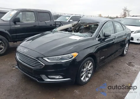 2017 Ford Fusion Hybrid Se z USA, uszkodzony, nr VIN 3FA6P0LU9HR179421
